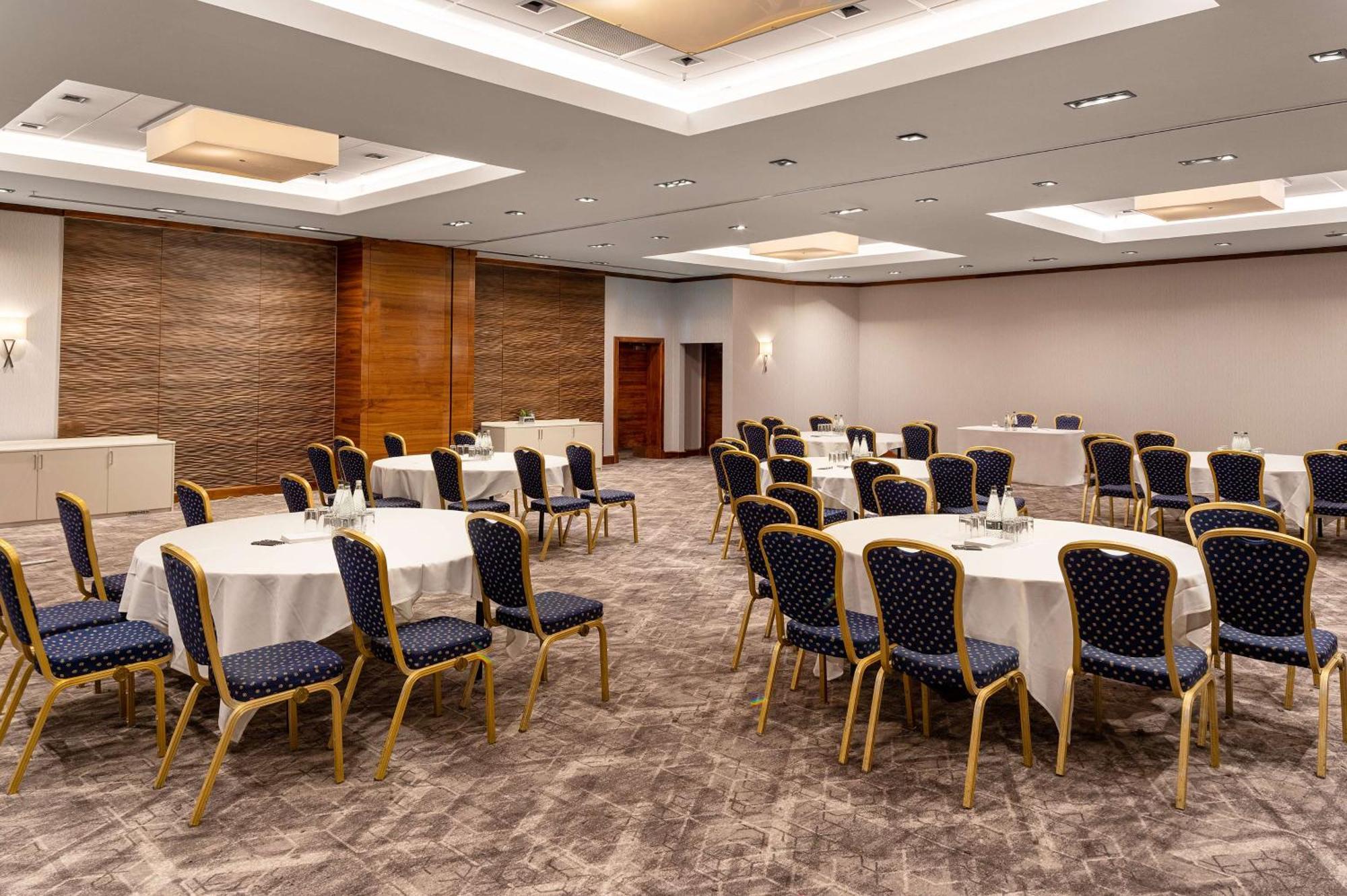 Hilton Birmingham Metropole Hotel Bickenhill Ngoại thất bức ảnh